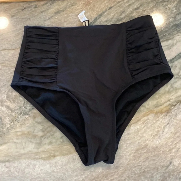 Sea level high waist gathered side swim bottoms black size US 4 - Picture 4 of 11